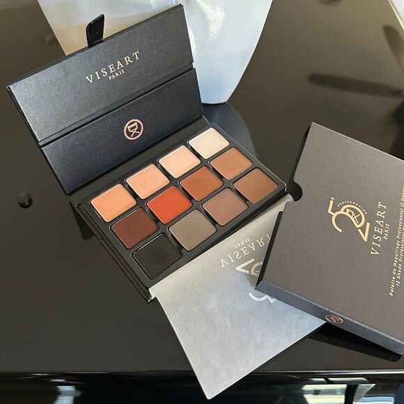 Viseart LIMITED EDITION VisePRO Neutral Mattes 25e Anniversary Eyeshadow Palette - Picture 7 of 12